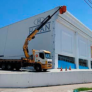 Carga e Descarga de Container Em Guararema